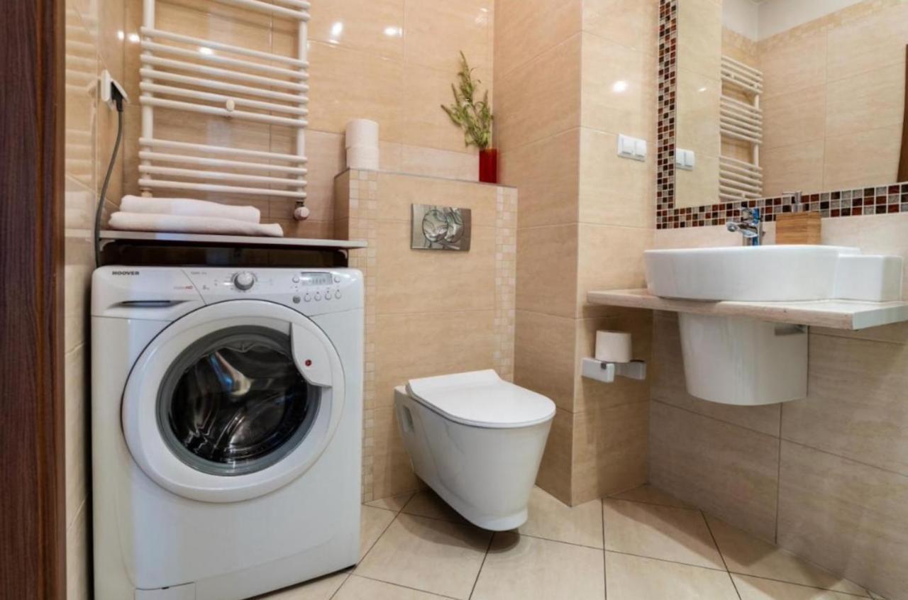 Golden - Big And Bright In Platinum Towers- Browary- Grzyb61a * Warszawa