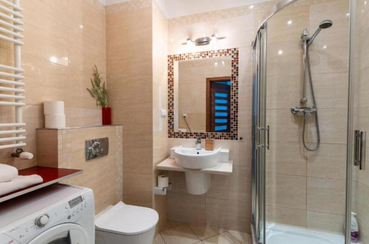 Golden - Big And Bright In Platinum Towers- Browary- Grzyb61a Apartament Warszawa